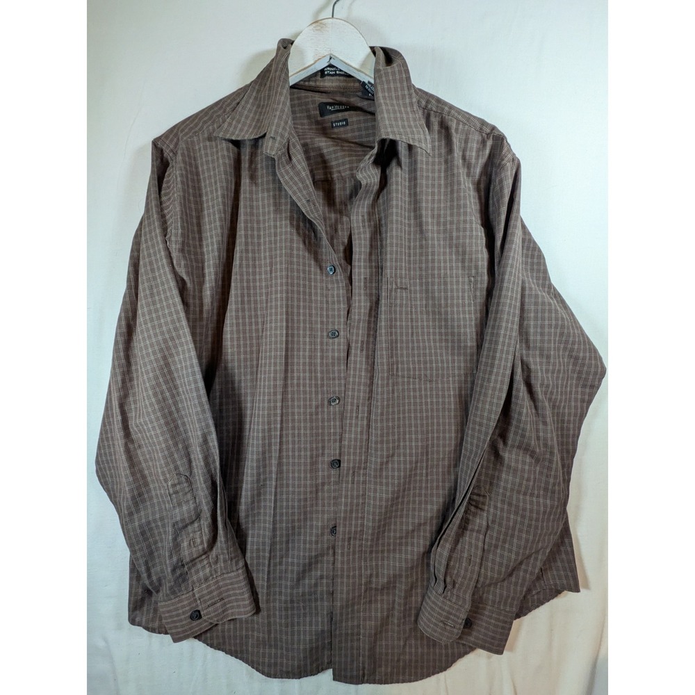 Van Heusen Studio Mens Large Brown Grid Long Sleeve Button Down Stain Shield